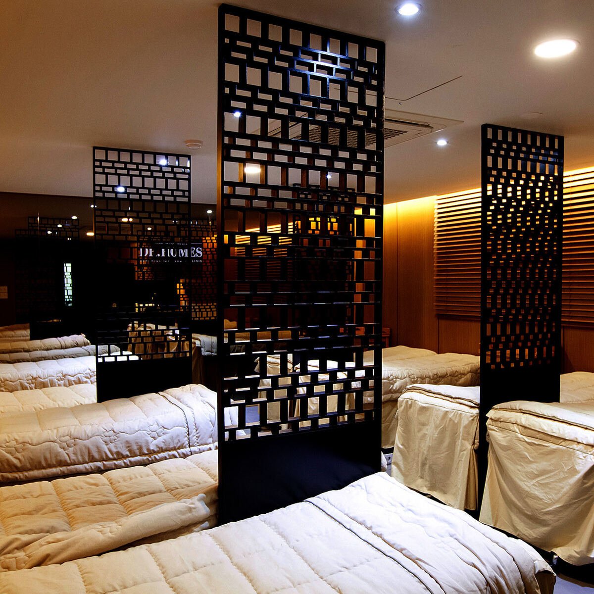 Dr.Homes Dermatology Beauty Clinic