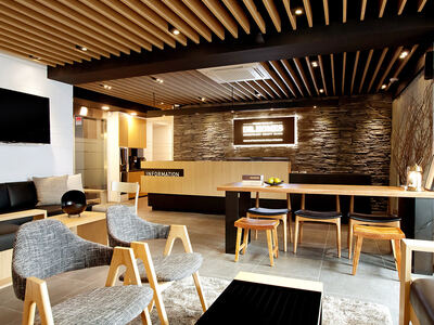 Dr.Homes Dermatology Beauty Clinic
