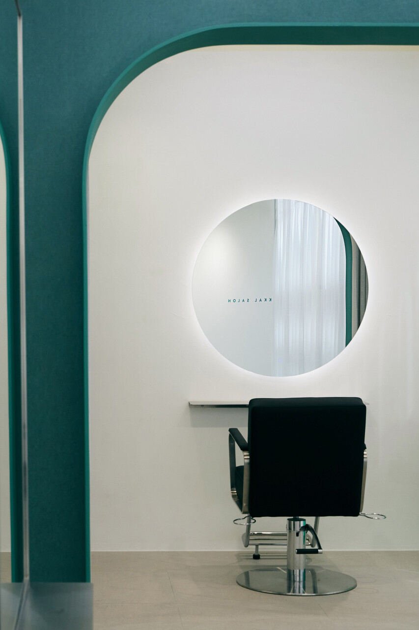 Kkal Salon Sinsa