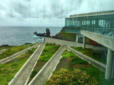 Phoenix Jeju Glass House