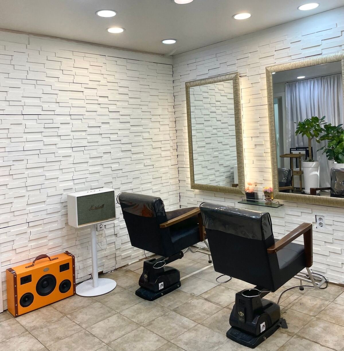 Ye-Lead Hair Salon