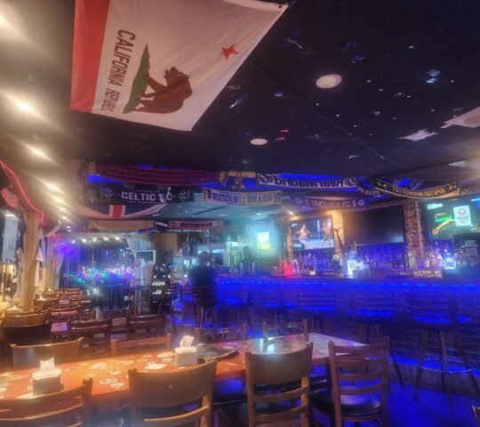 La Bar & Grill