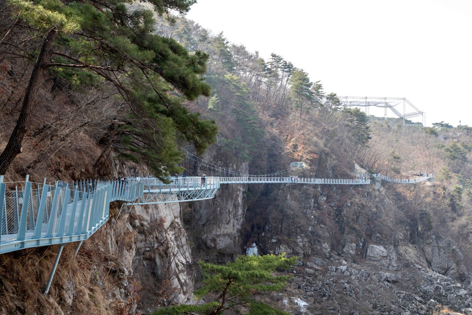 Hantangang River Jusangjeolli-gil