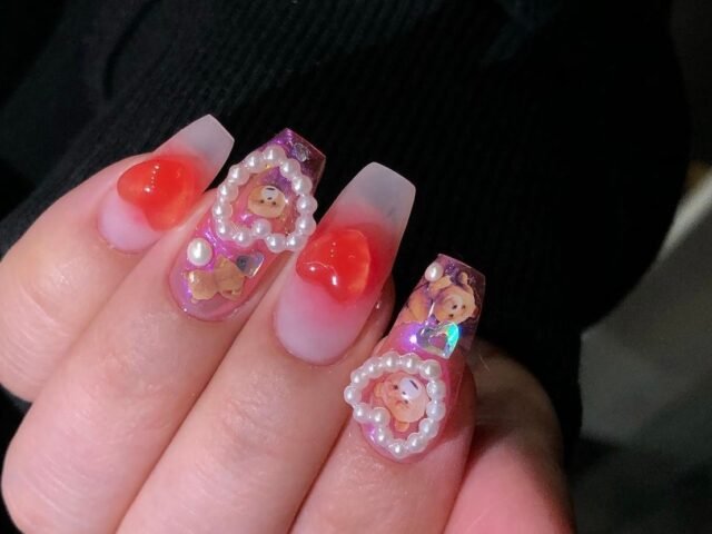 Shinggomgom Nail